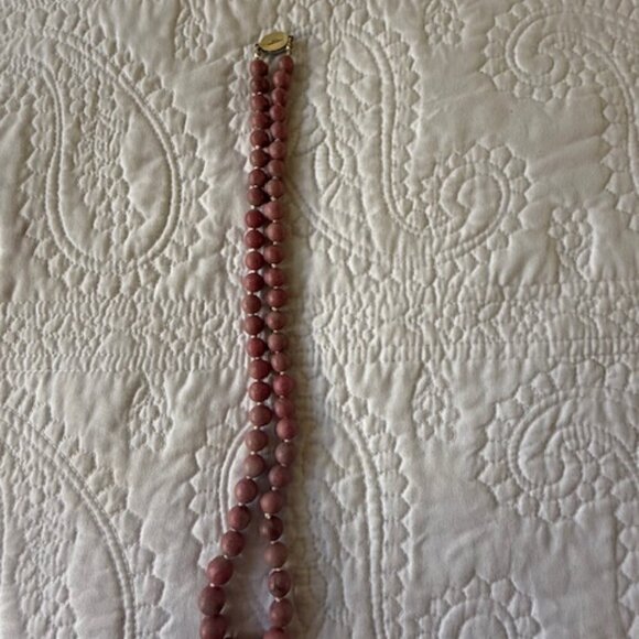 1930s Chinese  Pink Rhodonite Necklace S Silver Closure - Picture 2 of 5